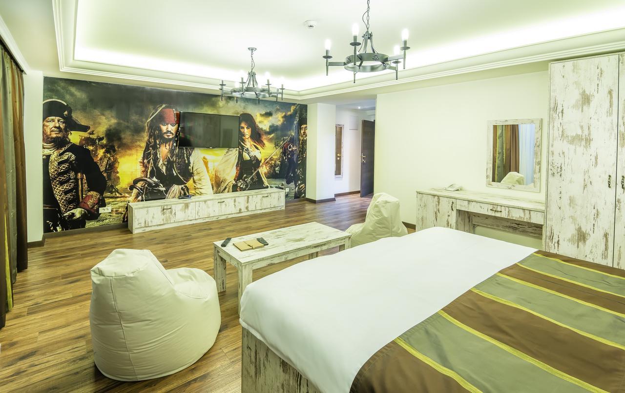 Mr. I Hotel Ohrid Buitenkant foto